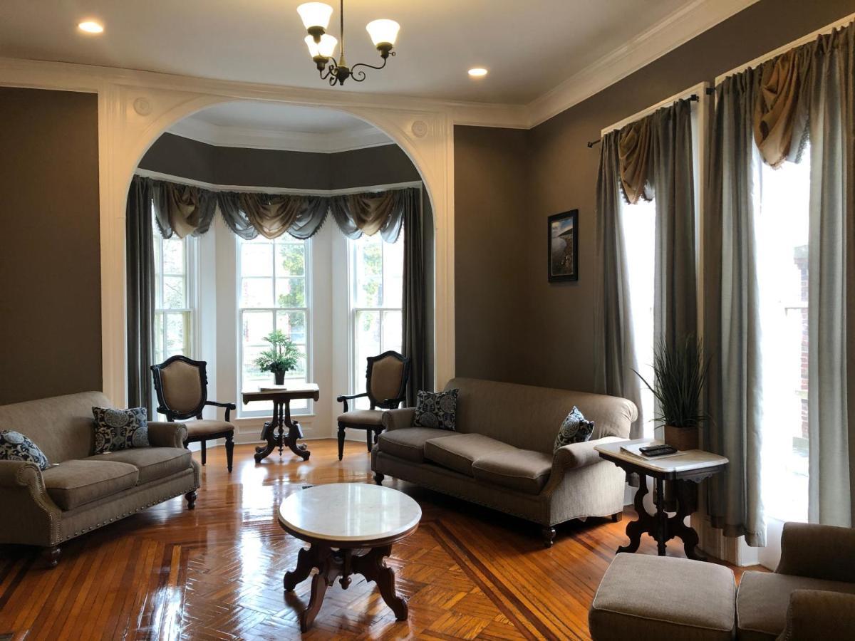 Cook Mansion Bed & Breakfast Montour Falls Экстерьер фото